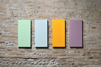 FE22-10 Azzurro luce, GA22-20 Celeste cenerino, FB22-6 Giallo dorato, CA22-12 Rosa antico