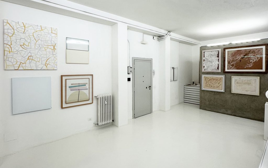 2026 MELODIE DEL BIANCO. Studio Masiero, Milano, in collaborazione con OltreArte Galleria Contemporanea, Conegliano.